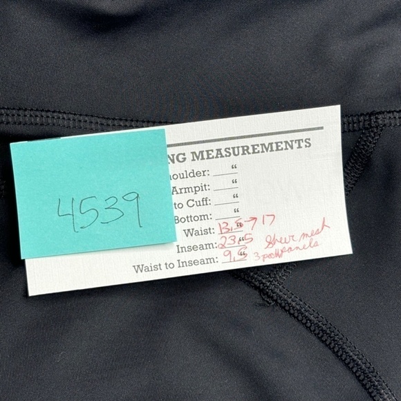 Nike Dri Fit Capri Crop Leggings Black Mesh Vented Running Drawstring Size M - Picture 15 of 15